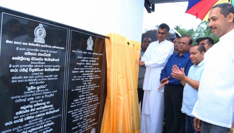 කඩුවෙලට සැහැල්ලු දුම්රිය සේවයක් – ඇමැති පාඨලී චම්පික