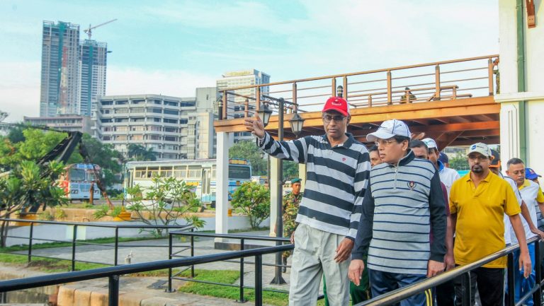 කොළඹ පදික මංතීරු ජාලයේ පළමු අදියර ජනපති අතින් ජනතා අයිතියට