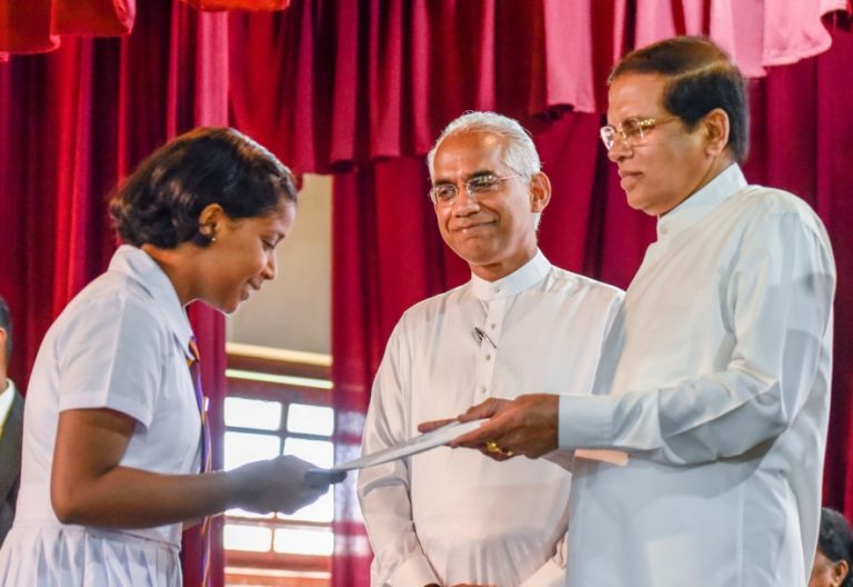 මොරටුව වේල්ස් කුමරි විද්‍යාලයේ වාර්ෂික ත්‍යාග ප‍්‍රදානෝත්සවයට ජනපති
