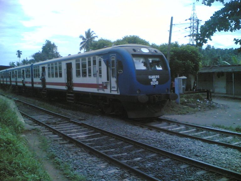 දුම්රිය වර්ජනය අවසන්