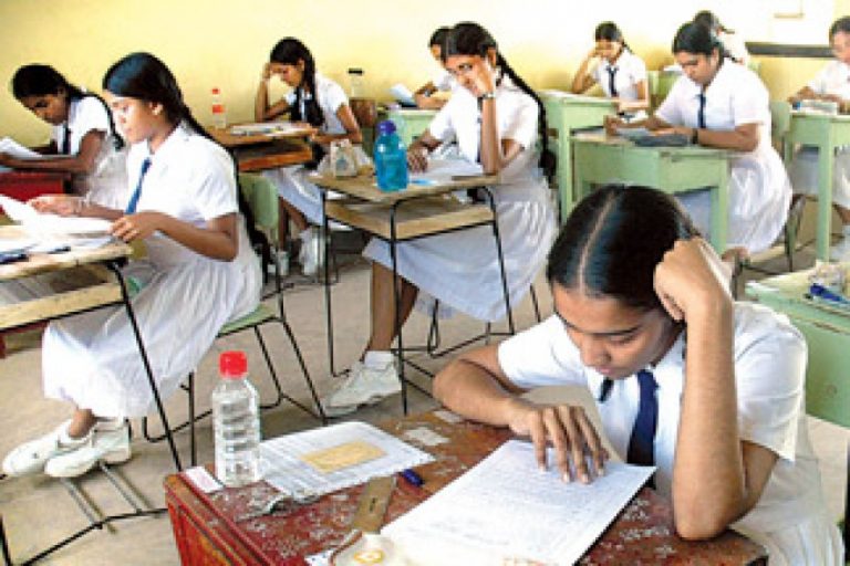 අමතර බස්-දුම්රිය ධාවනයෙන් සාපෙළ දරුවන්ට සහන