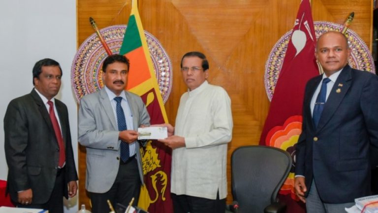ක්‍රීඩා අමාත්‍යාංශය පිහිටුවා වසර 50යි – සමරු මුද්දරයක් සහ මුල් දින කවරයක් නිකුත් කරයි