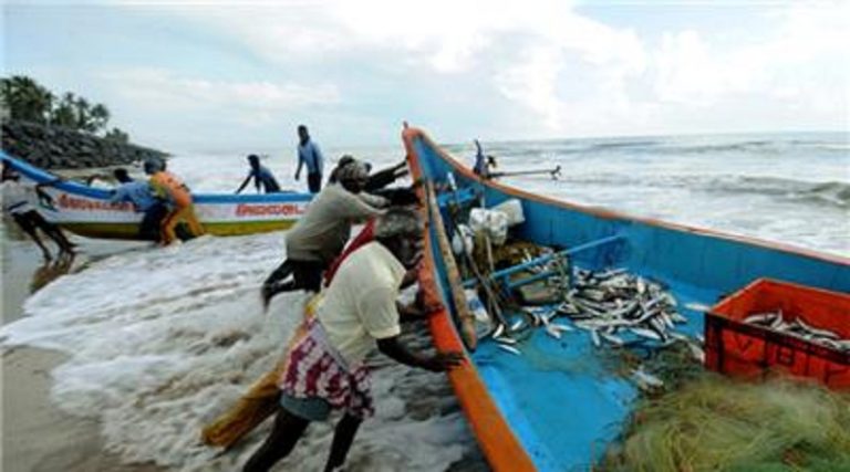 නැවත දැනුම් දෙන තුරු මුහුදු යාමෙන් වළකින්න