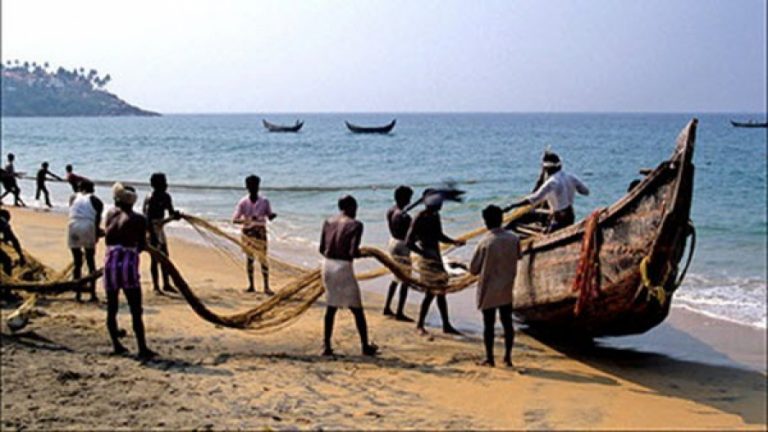 ධීවර වගා කලාප තුනක් ඉදිකිරීමට සැලසුම්
