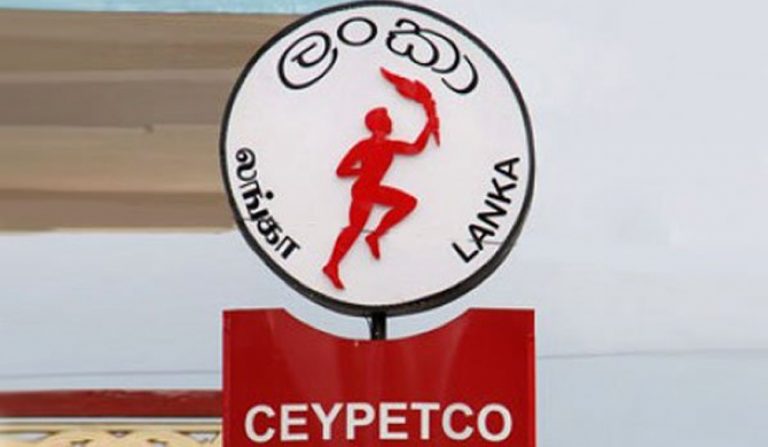 ඛනිජ තෙල් සංස්ථාව සතු ඉන්ධන සොරාගත් සිව් දෙනෙකු අත්අඩංගුවට