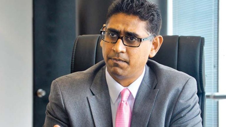 ඉදිරියේ දී ක්‍රීඩක ක්‍රීඩාකාවන් විදෙස්ගත වීමේදී අවසර ගැනීම අනිවාර්යය කරයි