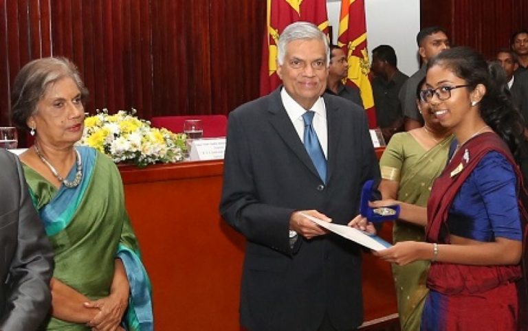 ජාත්‍යන්තර සම්බන්ධතා පාඨමාලා සහතික පත්‍ර ප්‍රදානෝත්සවය අගමැති ප්‍රධානත්වයෙන්