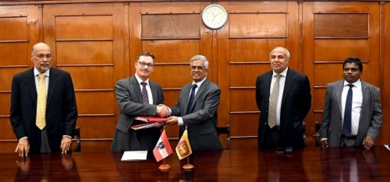 වලස්මුල්ල හා අඹතලේ ප්‍රදේශවල පානීය ජල ව්‍යාපෘති දෙකක් – දේශීය සහ විදේශීය බැංකු මගින් මූල්‍ය පහසුකම්