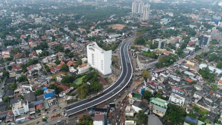 හෙට බොරැල්ල දෙසට අමතර මංතීරුවක්