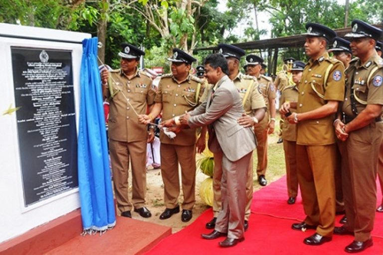 පොලිස් සංස්කෘතික අංශයේ නව පුහුණු ගොඩනැගිල්ල සදහා මුල්ගල් තැබේ