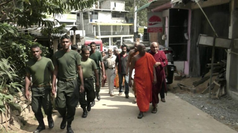 මහනුවර ප්‍රදේශයේ විනාශයට පත් වූ ගොඩනැගිලි ප්‍රතිසංස්කරණය කරදීමේ ශ්‍රමදානයක්