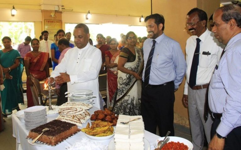 ලංකා ධීවර සංස්ථාව නව වසරේ රාජකාරි ඇරඹීම වෙනුවෙන් පැවති උත්සවයට මහින්ද අමරවීර මහතා සහභාගි වෙයි
