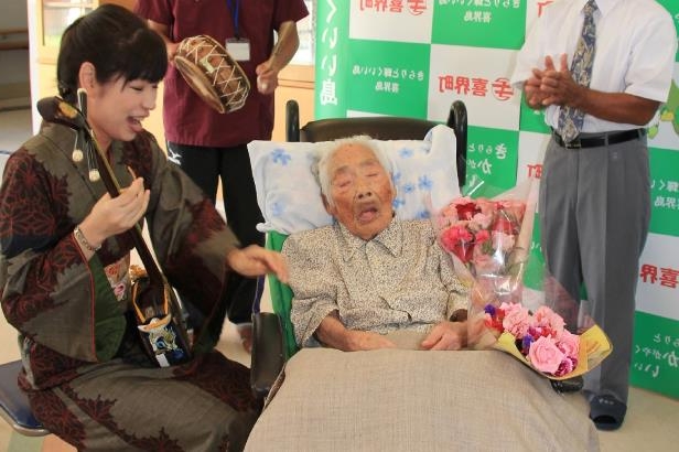 ලෝකයේ වයස්ගතම පුද්ගලයා මියයයි – වයස අවුරුදු 117 යි