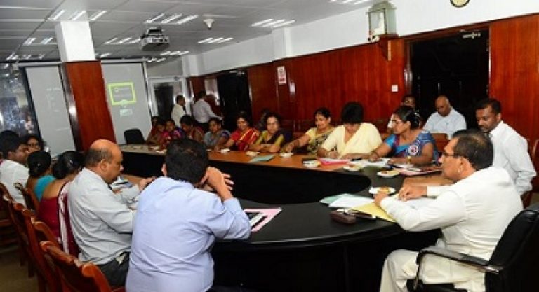 දිවයින පුරා පිහිටි පාසල් දන්ත චිකිත්සක මධ්‍යස්ථාන 353ක් සංවර්ධනය කිරිමට පියවර
