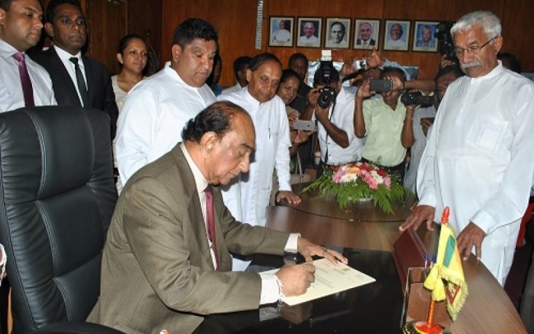 ඌව පළාතේ නව ආණ්ඩුකාරවරයා අද සිය රාජකාරි ආරම්භ කරයි