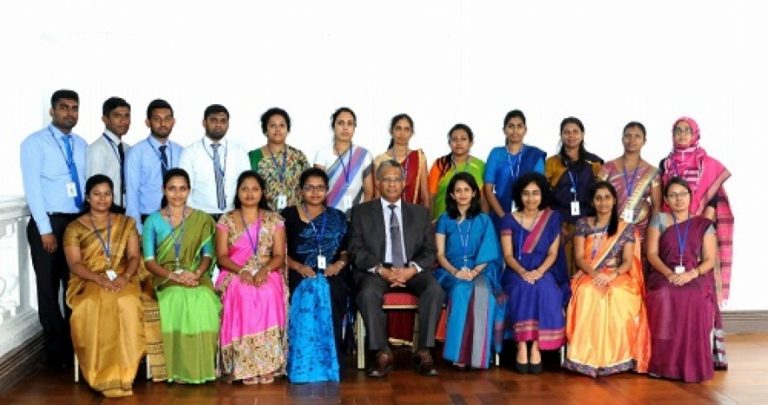 ශ්‍රී ලංකා විදේශ සේවයට අලුතින් බඳවා ගනු ලැබූ නිලධාරී කණ්ඩායම වැඩ භාර ගනියි