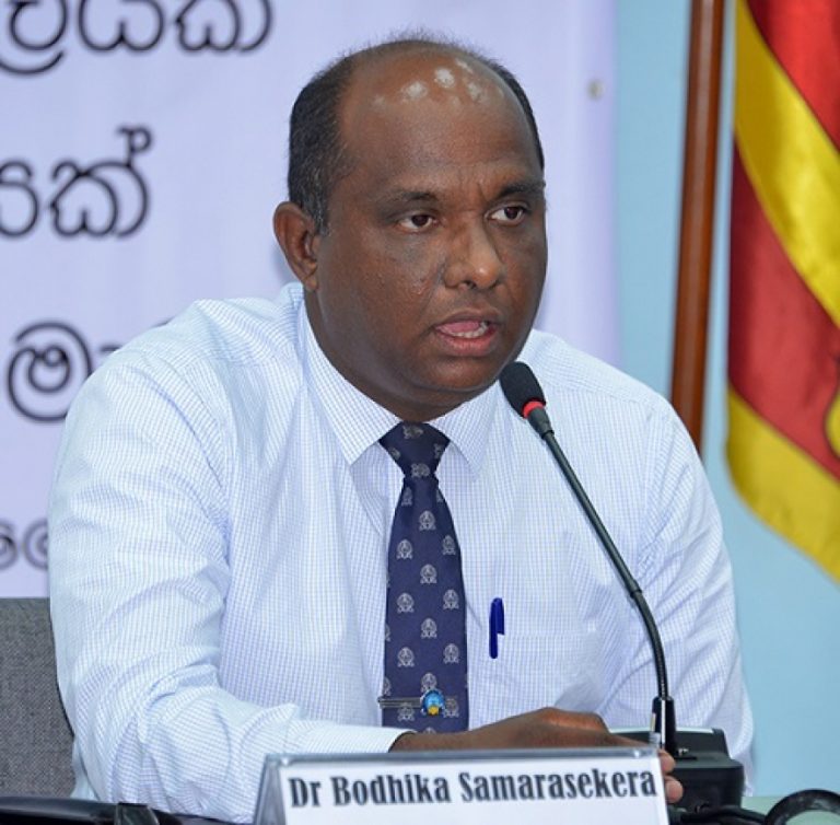 ලෝක ඇදුම දිනය නිමිත්තෙන් මහනුවර පාගමක් සහ සෞඛ්‍ය සායනයක්