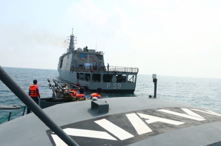 ශ්‍රී ලංකා – ඉන්දීය නාවික හමුදා නියෝජිතයින් අතර අන්තර්ජාතික මුහුදු සීමා සමුළුව උතුරු මුහුදේදී