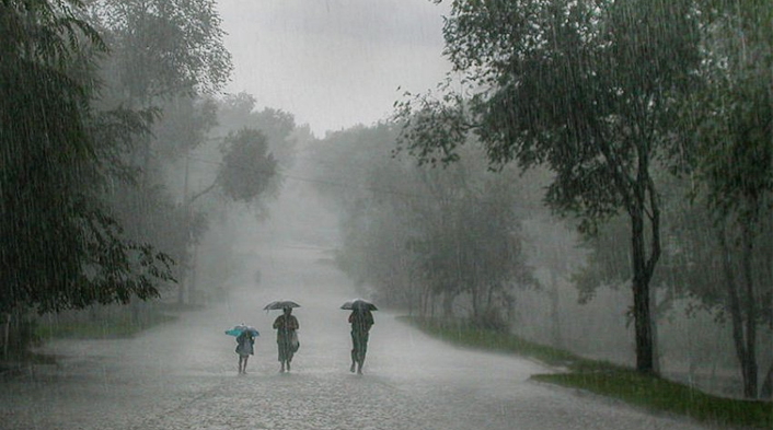 වර්ෂාවෙන් ගාල්ලේ පවුල් 491 ක් අවතැන් – අයෙක් මරුට