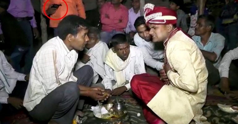 ඉන්දියාවේ විවාහ මංගල උත්සවයක් අතරතුර සිදු වූ වෙඩි තැබීමකින් මනාලයා මරුට