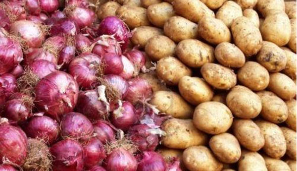 ලූනු සහ අර්තාපල් ගොවීන් ආරක්ෂා කිරීමේ වැඩපිළිවෙලක්