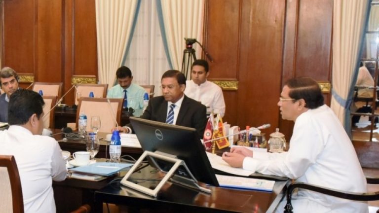 මහවැලි ගොවීන්ට සූර්ය බල විසුරුම් ජල සම්පාදන ක‍්‍රම හඳුන්වාදීම සඳහා නව ව්‍යාපෘතියක් ජනපති ප‍්‍රධානත්වයෙන්