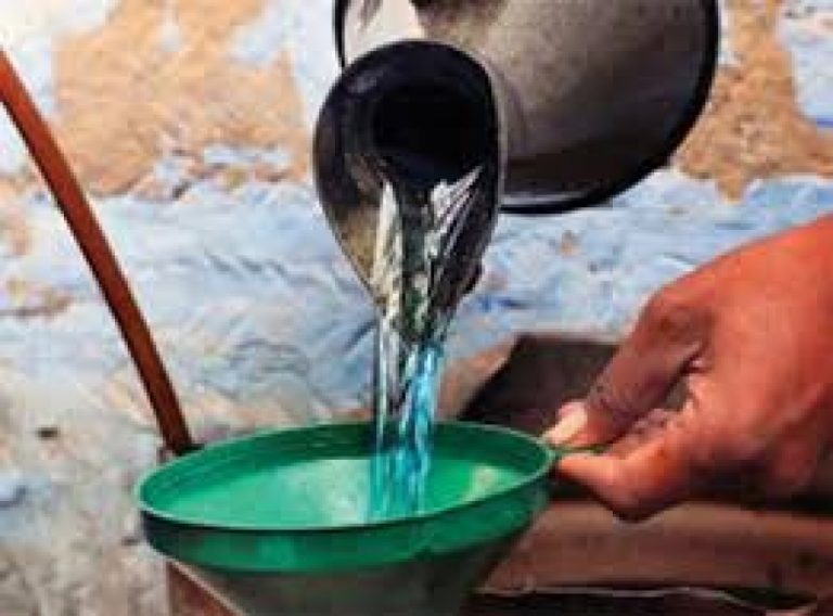 භූමිතෙල් මිල ලබන 11 දා සිට අඩුු ක‌ෙ‌රේ