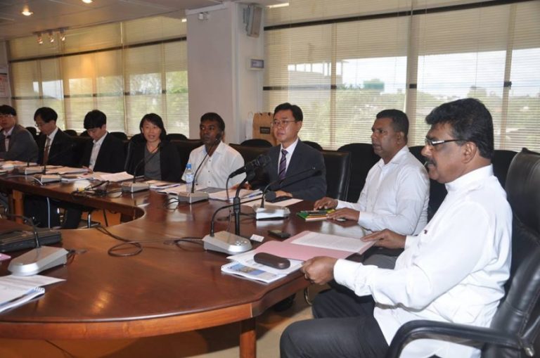 ශ්‍රී ලංකාවේ ප්‍රථම බහුකාර්ය ධිවර වරායේ ඉදිකිරීම් ඉතාමත් කෙටි කාලයක් තුළ ආරම්භ ක‌ෙ‌‌රේ