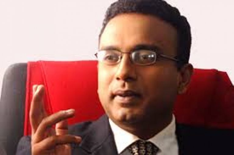 නීති විරෝධී ලෙස පුද්ගලයින් විදේශ රැකියා සඳහා පිටත්ව යාමට විරුද්ධව දැඩි පියවර ගන්නවා – අමාත්‍ය මනුෂ නානායක්කාර
