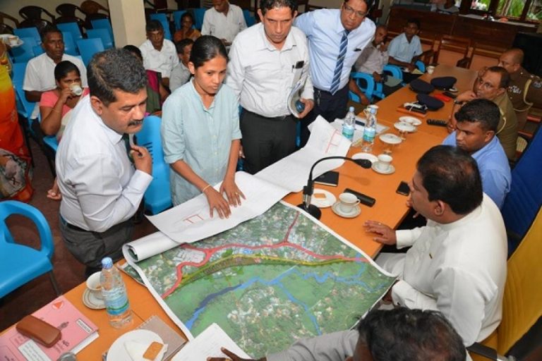 ​ඇල්පිටිය බස් නැවතුම්පොළ පුළුල් කිරීමට පියවර