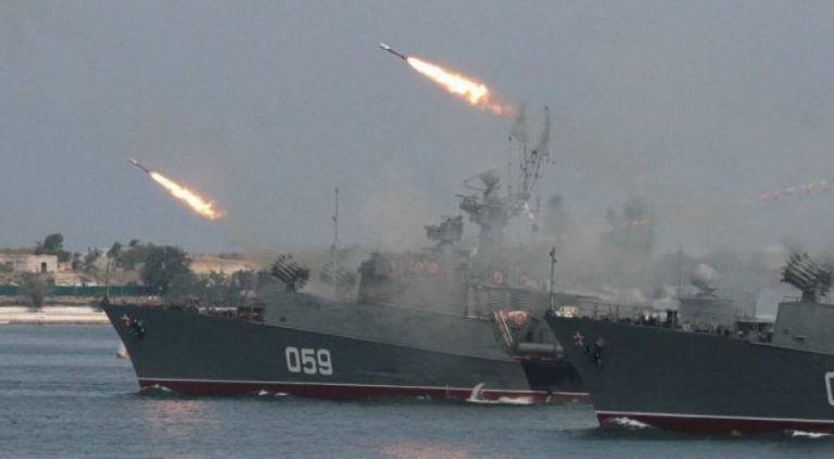 රුසියාව විසින් වසර 37 කට පසුව අති දැවැන්ත යුධ අභ්‍යාසයක් පැවැත්වීමට සුදානම් ව‌ෙයි