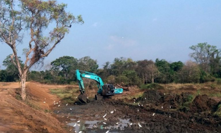 යුද හමුදා සහයෙන් වැව් ප්‍රතිසංස්කරණය කෙරේ – ත්‍රිකුණාමලයේ වැව් 24 ක් ප්‍රතිසංස්කරණය කර අවසන්
