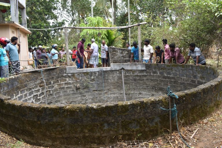 වවුනියාව ළිඳක තිබී මවකගේ සහ බිලිඳෙකුගේ මළ සිරුරු හමුවෙයි