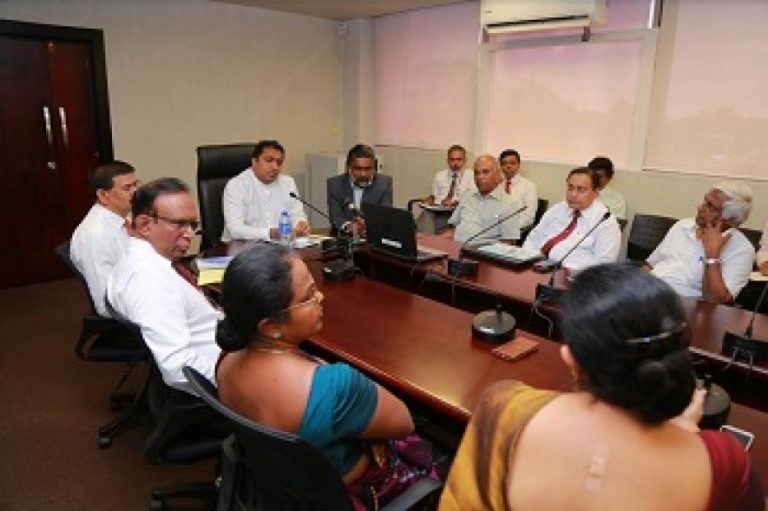 STEM අධ්‍යාපන අවස්ථා පුළුල් කිරීමට විශේෂ කමිටුවක්