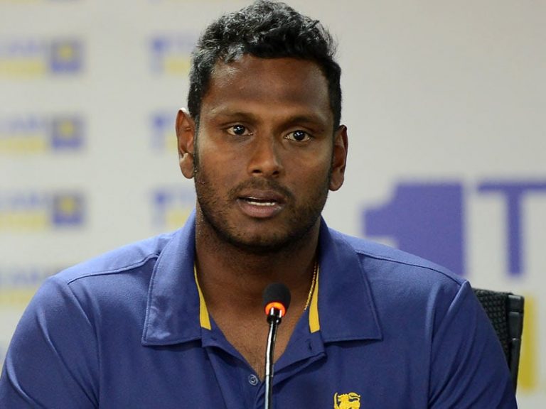 ඇන්ජලෝ මැතිව්ස් නායකත්වයෙන් ඉවතට