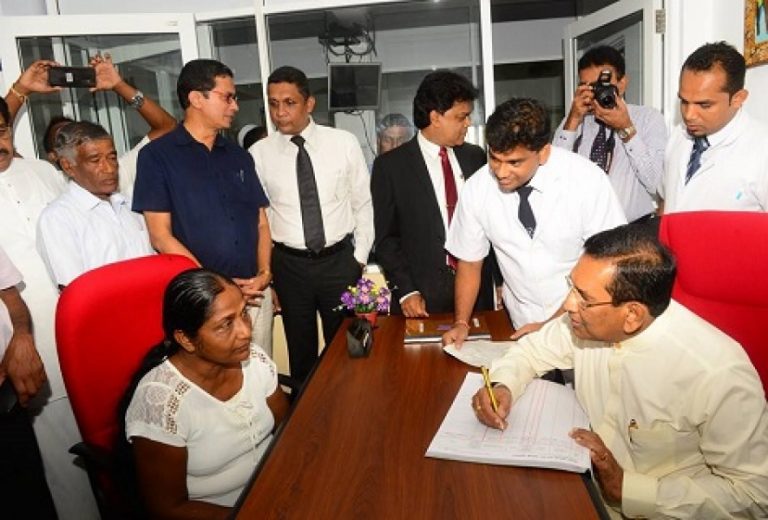 ඉදිරි දෙසතිය තුළ පෞද්ගලික රෝහල් ගාස්තු නියාමනය සිදු කරනවා – සෞඛ්‍ය අමාත්‍ය