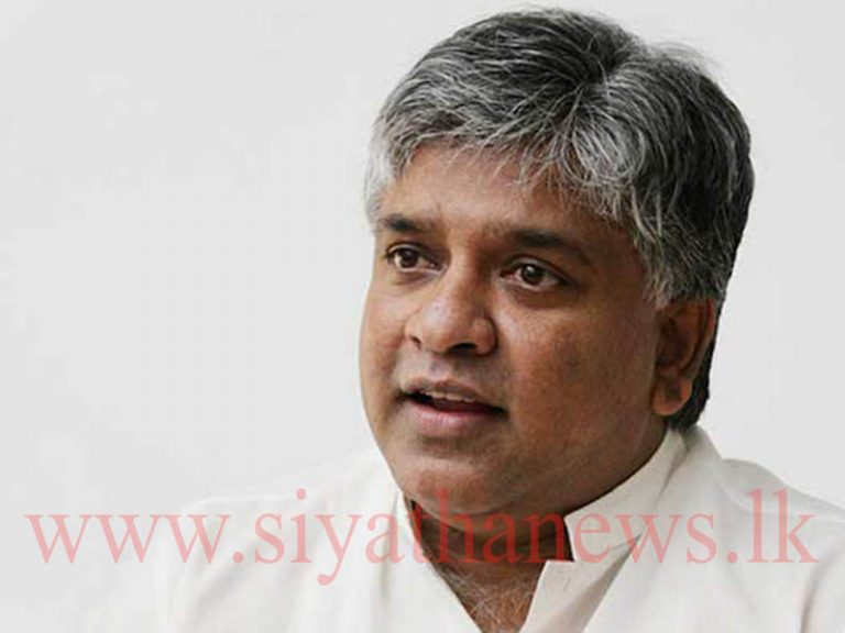 ත්‍රිකුණාමලේ තෙල් ටැංකි විකුණලා දාන්නේ නෑ