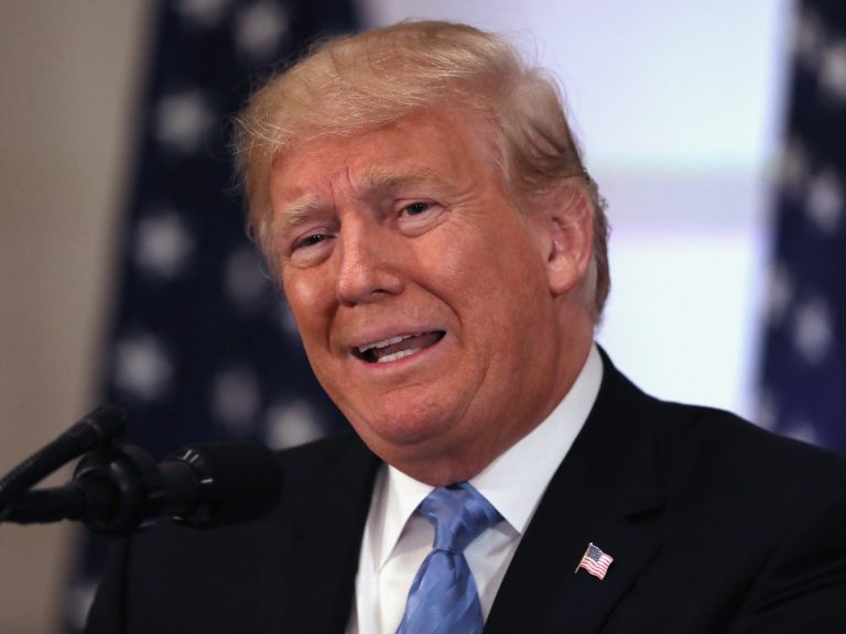 ට්‍රම්ප්ට එරෙහි චෝදනා සම්බන්ධයෙන් පරීක්ෂණ අැරඹේ