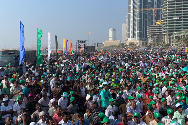 එජාප රැළිය ගාලුමුවදොර පිටියේ
