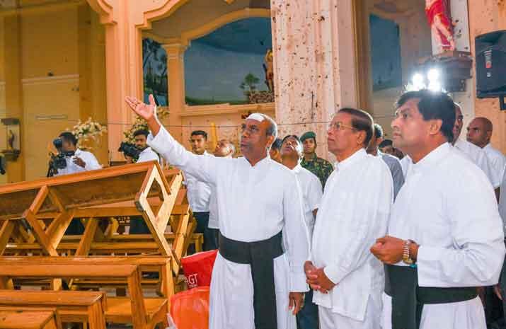 ජනපති කටුවාපිටිය දේවස්ථානයට යයි