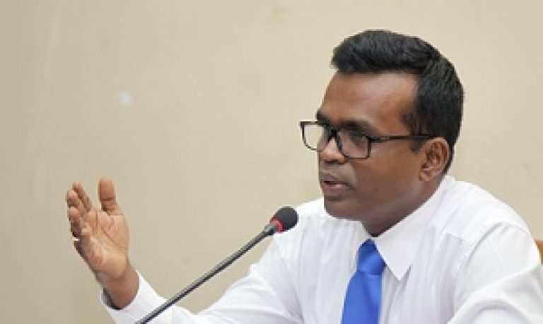 නව දැක්මකින් යුත් ජාතික නායකත්වයක් රටට අවශ්‍යයි