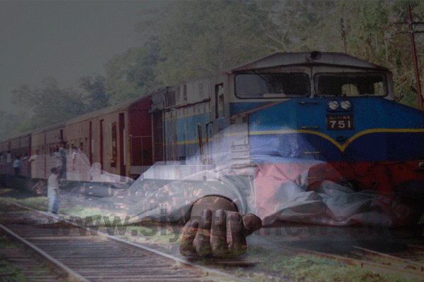 වඳුරව දුම්රිය හරස් මාර්ගයේ අනතුරකින් 2ක් මරුට
