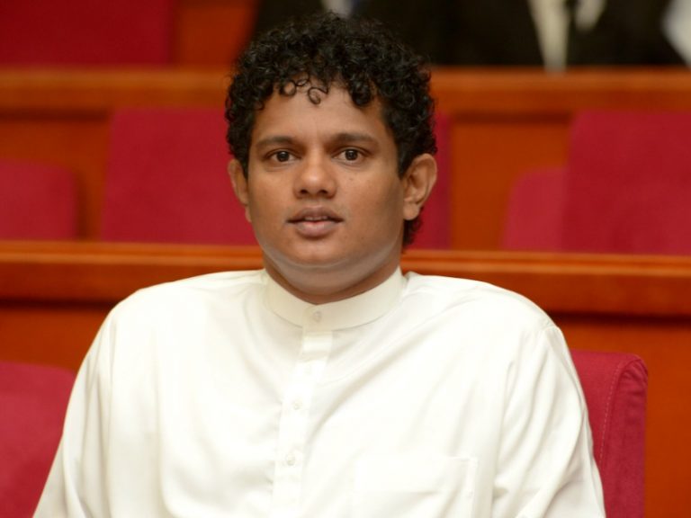එජාපයේ පිරිසක් දේශපාලනයෙන් සමුගන්න සූදානමක් ?