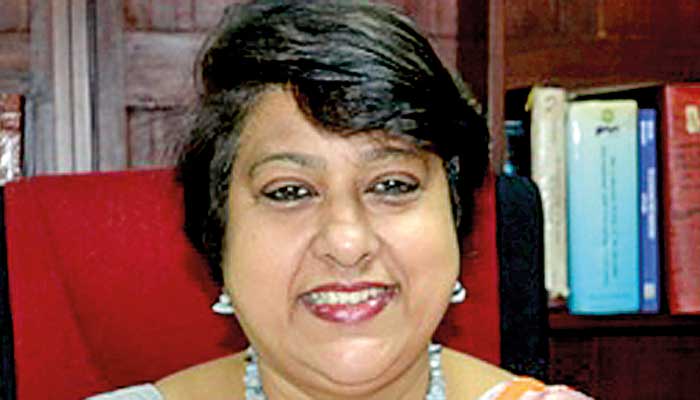 දිල්රුක්ෂි ඩයස්ට එරෙහිව විධිමත් විමර්ශනයක් කරන්නැයි නීතිපතිගෙන් උපදෙස්