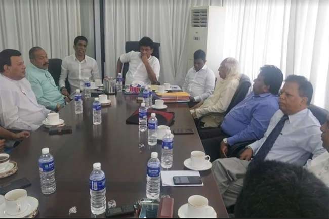 දෙමළ ප්‍රගතිශිලි සන්ධානයේ සහාය සජිත්ට