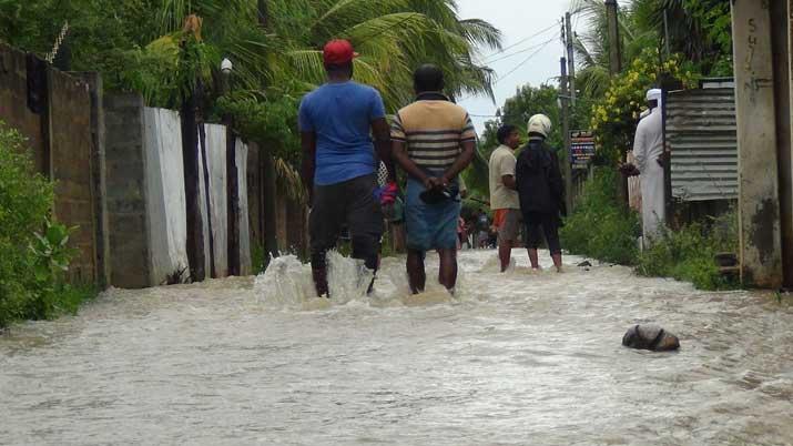 පුත්තලම ජලයෙන් යටවෙයි – පවුල් රැසක් පිඩාවට