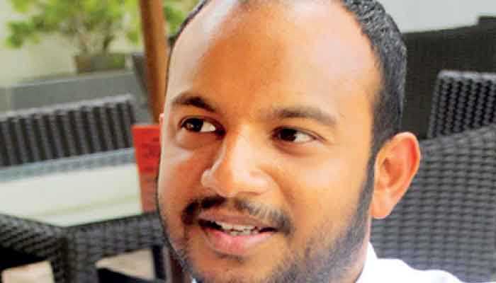 ජනතාව මෝඩයට ඇන්දීම සුදුසු නෑ