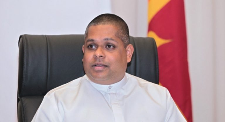හිටපු ජනාධිපති මාව බිල්ලට දුන්නා – සජින් වාස්