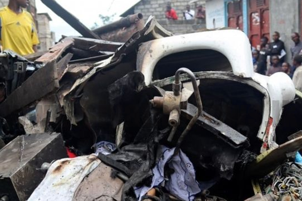 කොංගෝවේ ගුවන් අනතුරක් – 27ක් මරුට