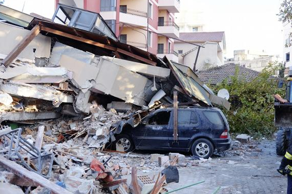 අල්බේනියාවේ භූ කම්පනයක්